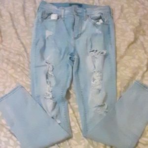 Skinny jeans brand is aeropostale